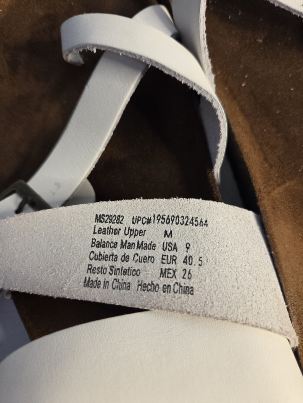 Mountain Sole White Sandals Size 9 - Picture 5 of 6